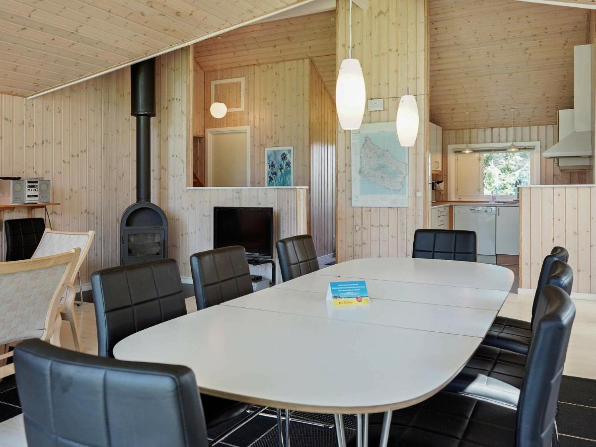 12 Person Holiday Home In Aakirkeby Vester Somarken 外观 照片