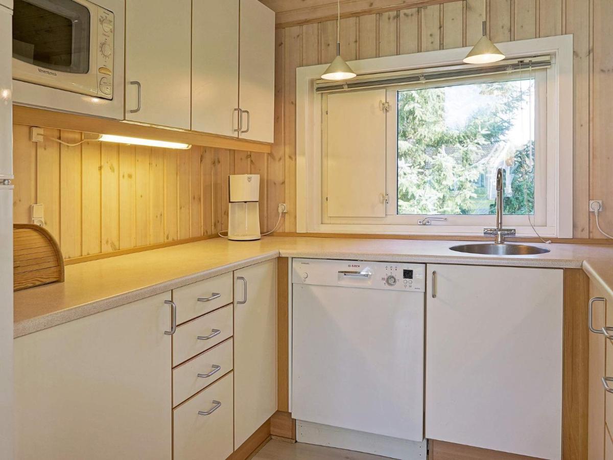 12 Person Holiday Home In Aakirkeby Vester Somarken 外观 照片